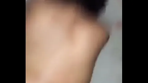 黄色视频立即看 · 八